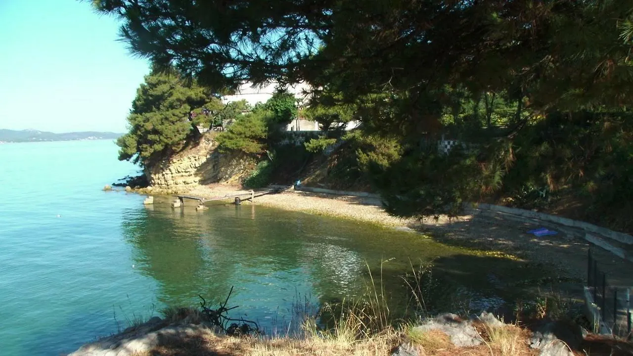 Apartment Karma Beach Zadar